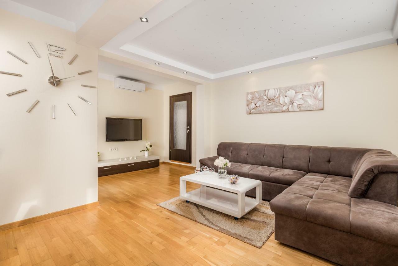 Appartement Apartman Javor à Otočac Extérieur photo